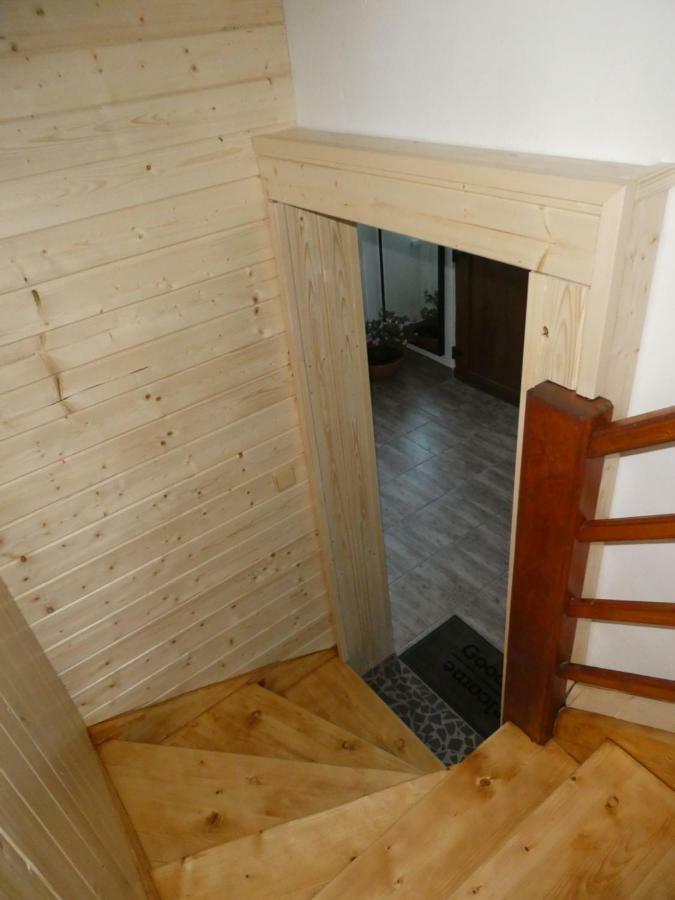 Jizdarna Malenovice Apartment Malenovice  Bagian luar foto