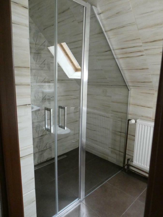 Jizdarna Malenovice Apartment Malenovice  Bagian luar foto